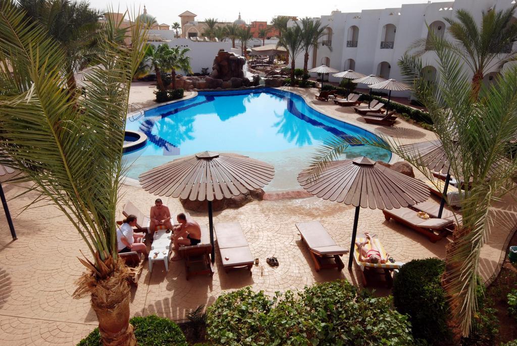 אתר נופש Coral Hills 3*